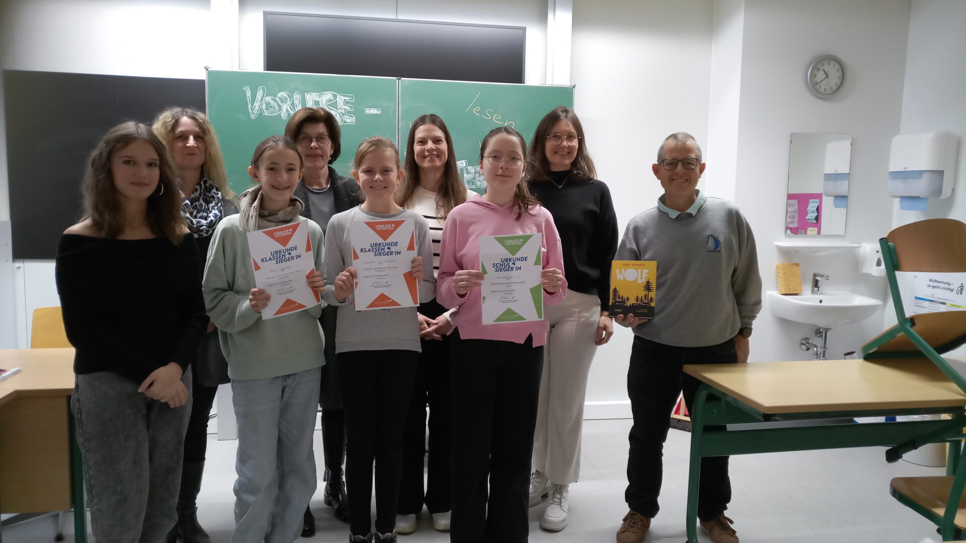 Wolf, Spiegelspringer und Gehirnklau! – Das Schulfinale im Vorlesewettbewerb